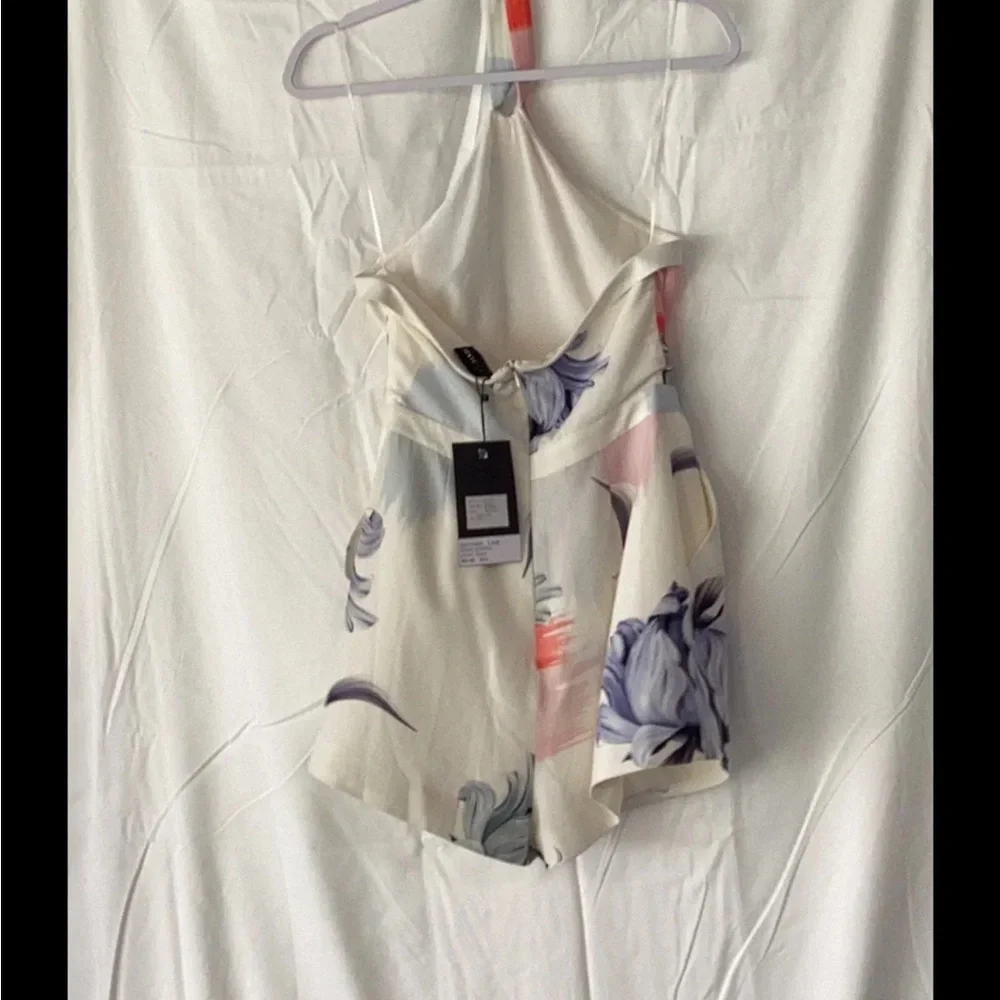 Romper - Picture 2 of 3